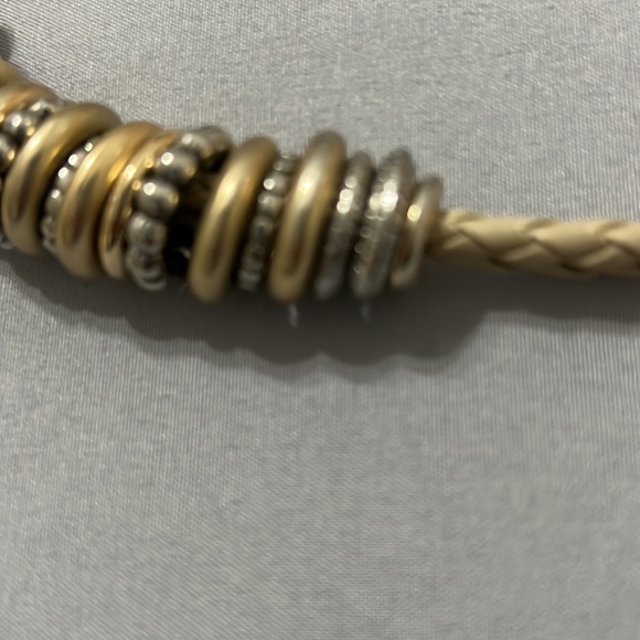 Chicos necklace - Picture 6 of 7